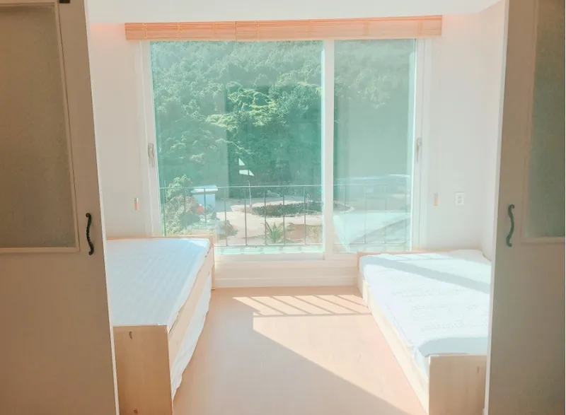 [Gujwa, Jeju] 12 pyeong separate one-room, Orom View 301 #Triple bed #Right in front of Jimmybong 3