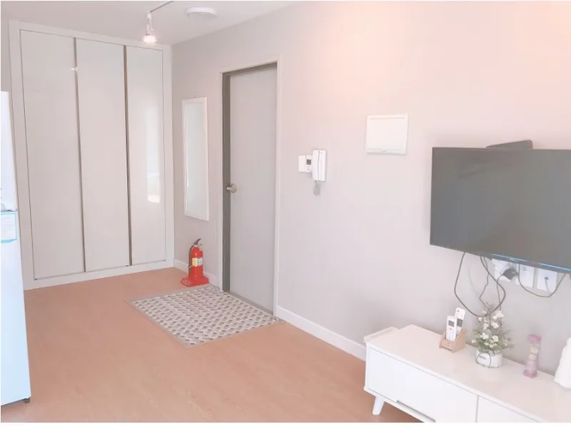 [Gujwa, Jeju] 12 pyeong separate one-room, Orom View 301 #Triple bed #Right in front of Jimmybong 5
