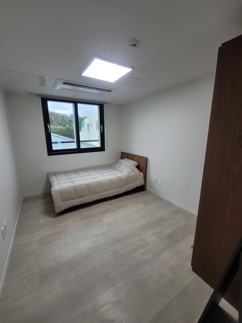 [Dodu 2-dong, Jeju] 2nd floor, two-room villa, newly built, 10 minutes walk from Jeju Airport 4