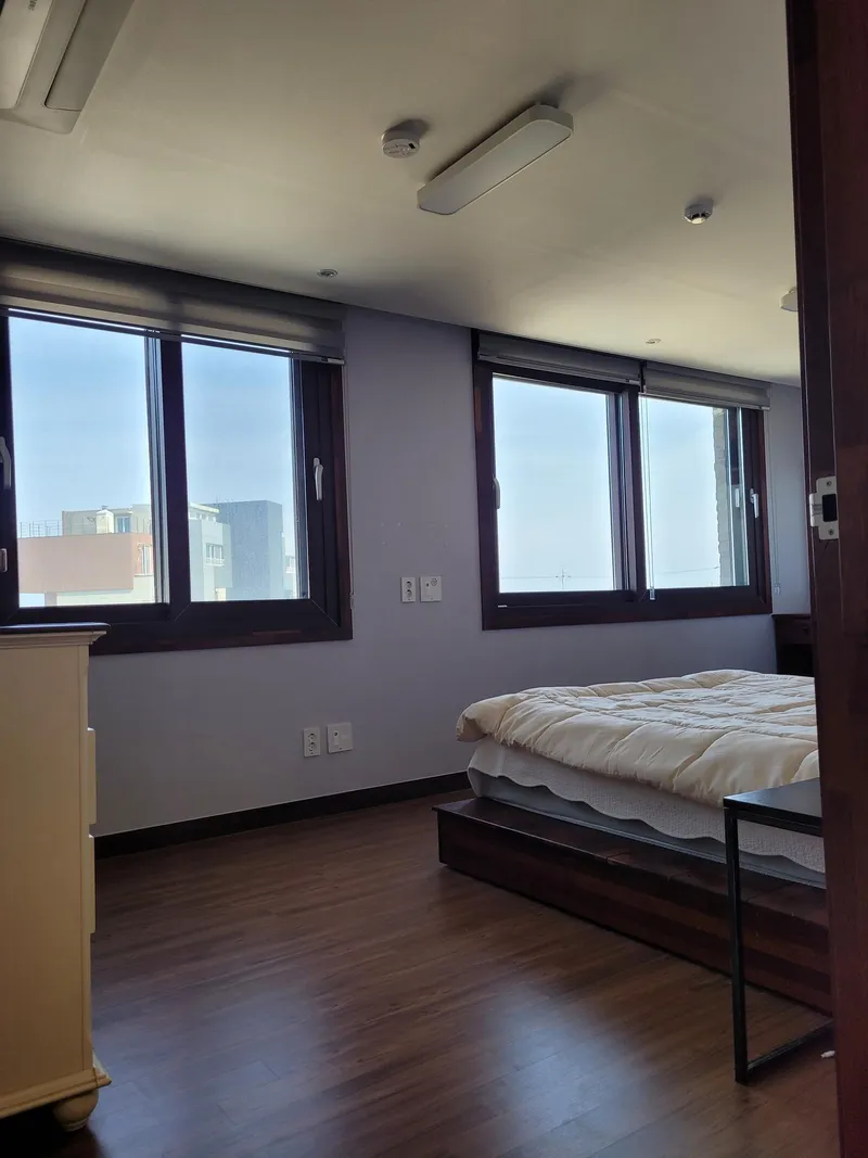 [제주 애월] 해안 절경 오션뷰 한라산 뷰 층고 높고 넓은 옥상뷰 복층 25