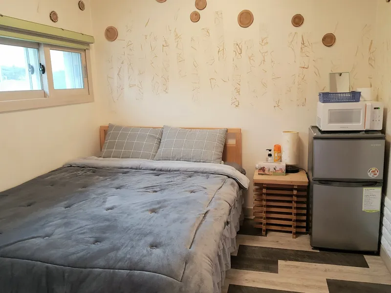[Jocheon, Jeju] Cost-effective one-room with a yard_Hallabongbang #No utility bills #No deposit 4