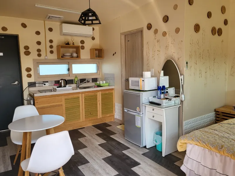 [Jocheon, Jeju] Cost-effective one-room Cheonhyehyangbang with a yard #No utility bills #No deposit 2