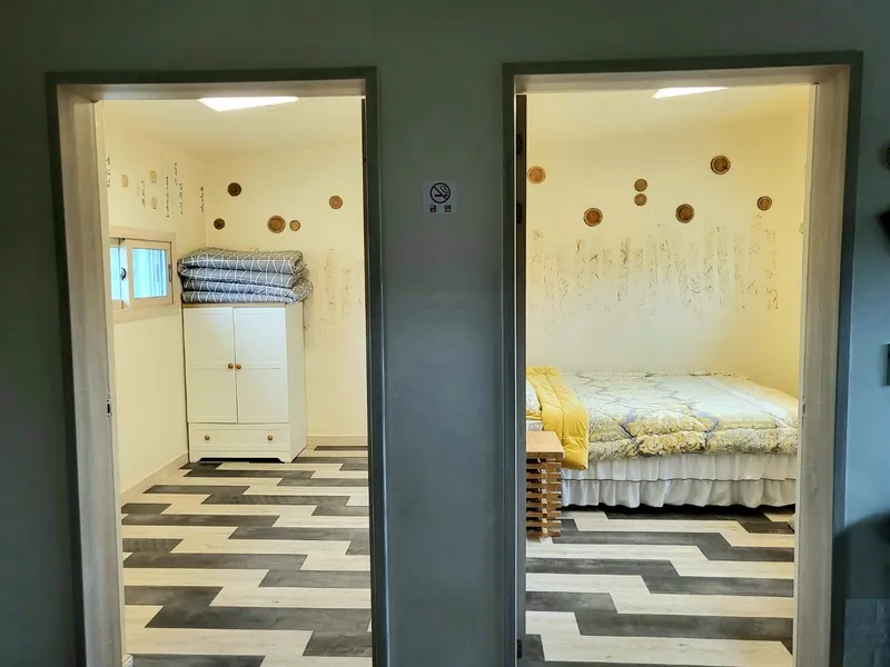 [제주 조천] 자연속의 마당있는 미술전시관 투룸 황금향방 #가성비 8