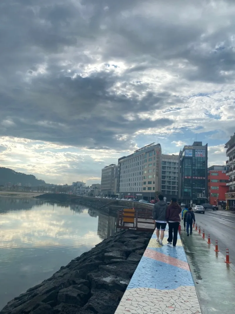 [Jocheon, Jeju] Right in front of Emerald Hamdeok Beach/Two Beds 21