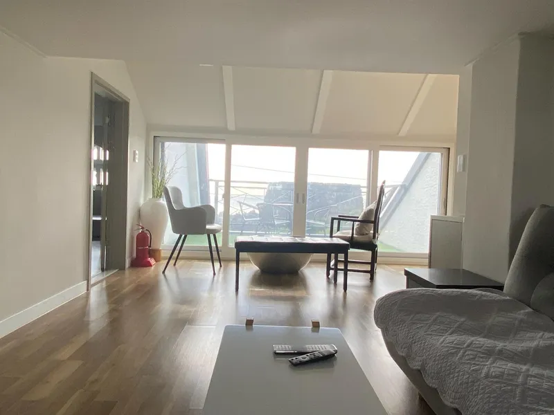 [Daejeong, Seogwipo] Three-room duplex detached house with ocean view and large yard 64