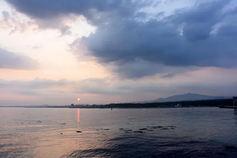 [Hallim, Jeju][Jeju Hyeopjae] Ocean view one-room house with a view of Geumneung sea #Biyangdo sunset #Red room 7