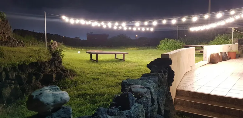 [Hallim, Jeju][Jeju Hyeopjae] Ocean view one-room house with a view of Geumneung sea #Biyangdo sunset #Yellow room 4