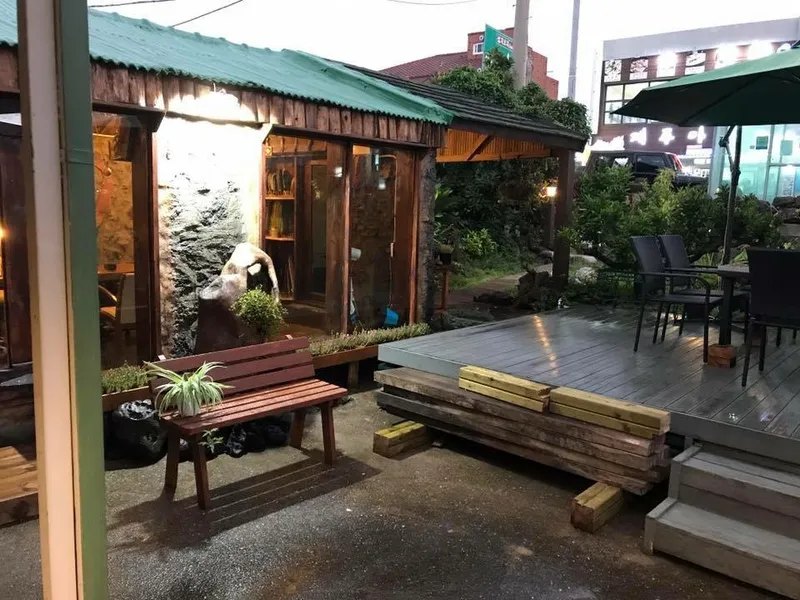 [서귀포 성산] 바다2분#제주감성# 영앤유니크 #애견동반#중대형견#별채 19