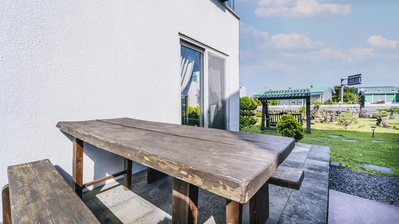 [Seongsan, Seogwipo] Stay in a detached one-room with a lawn garden #Happy 11