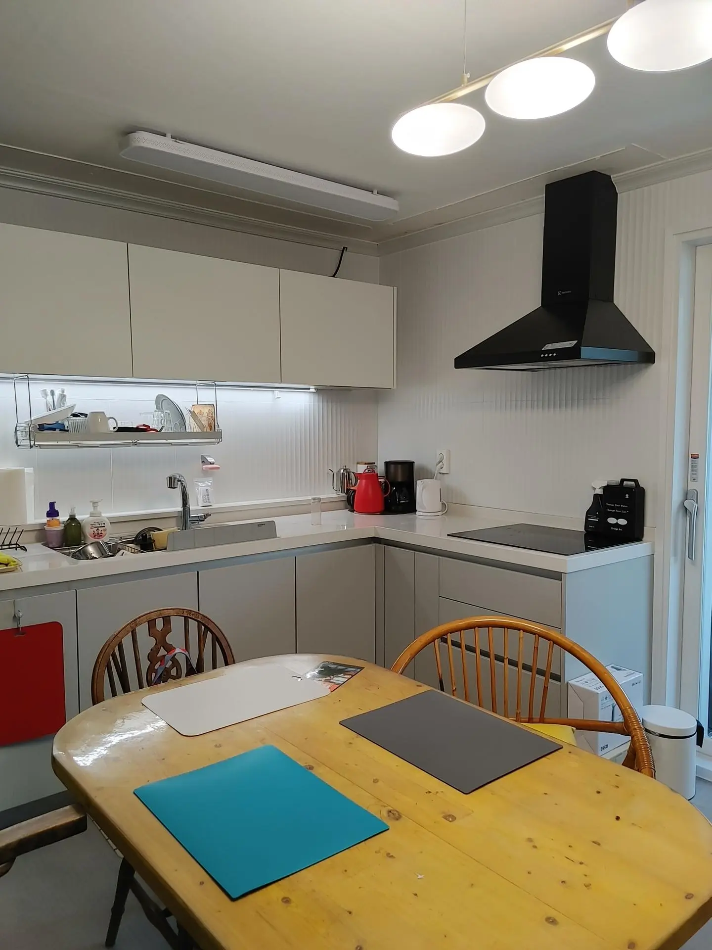 Seogwipo City Center Super Large Two-Room Apartment #Tangerine Field Ocean View #Great Value #5 Minutes to E-Mart #Near Elementary School - main image
