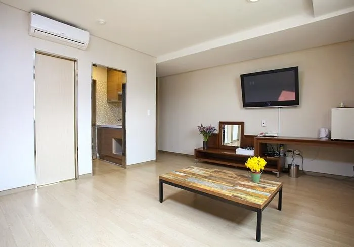 [Tongyeong] Ocean view two-room 307 located near Dala Park 9