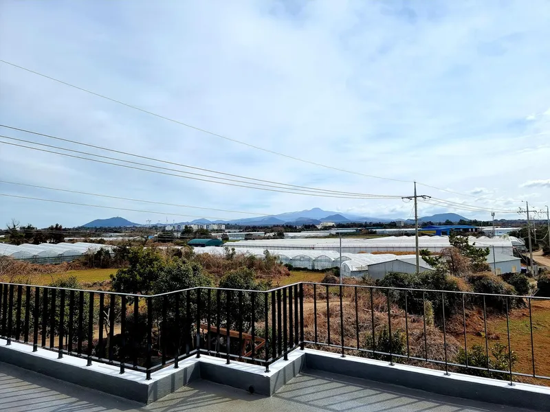 [제주 한경] 넓은 마당 깔끔한 단독 이층집 #대가족 #풀옵션 #재택근무 67
