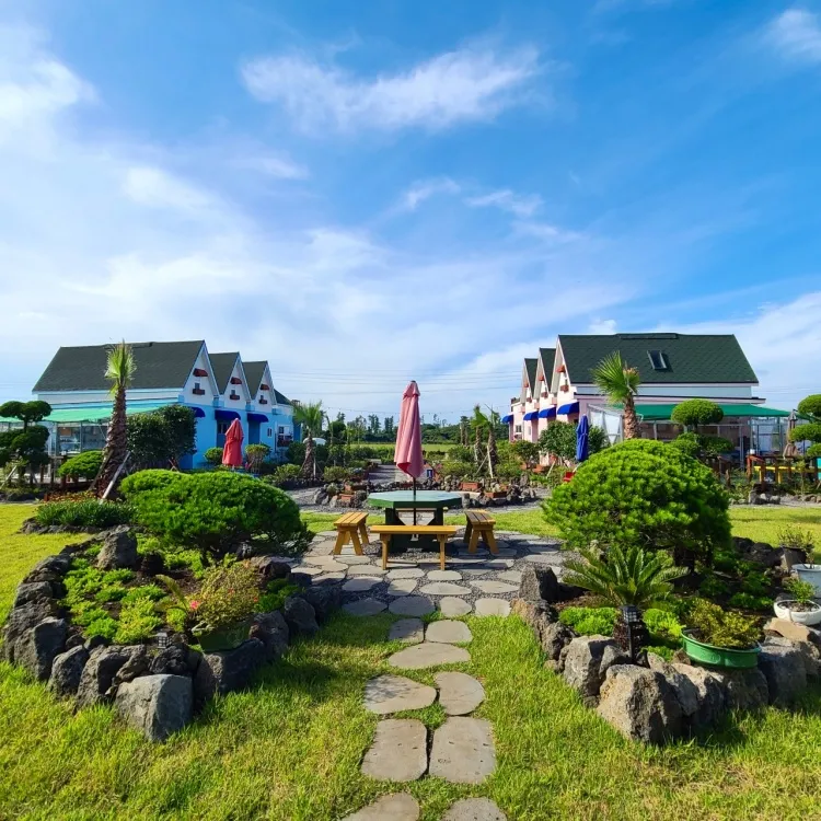 [Gujwa, Jeju] European-style accommodation, pet-friendly one-room duplex Blue Sky #Large dogs allowed 26