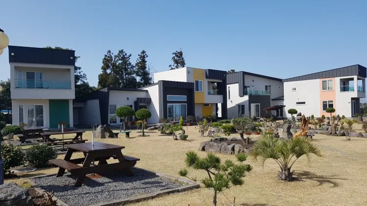[Seongsan, Seogwipo] Stay in a detached one-room with a lawn garden #Happy 14