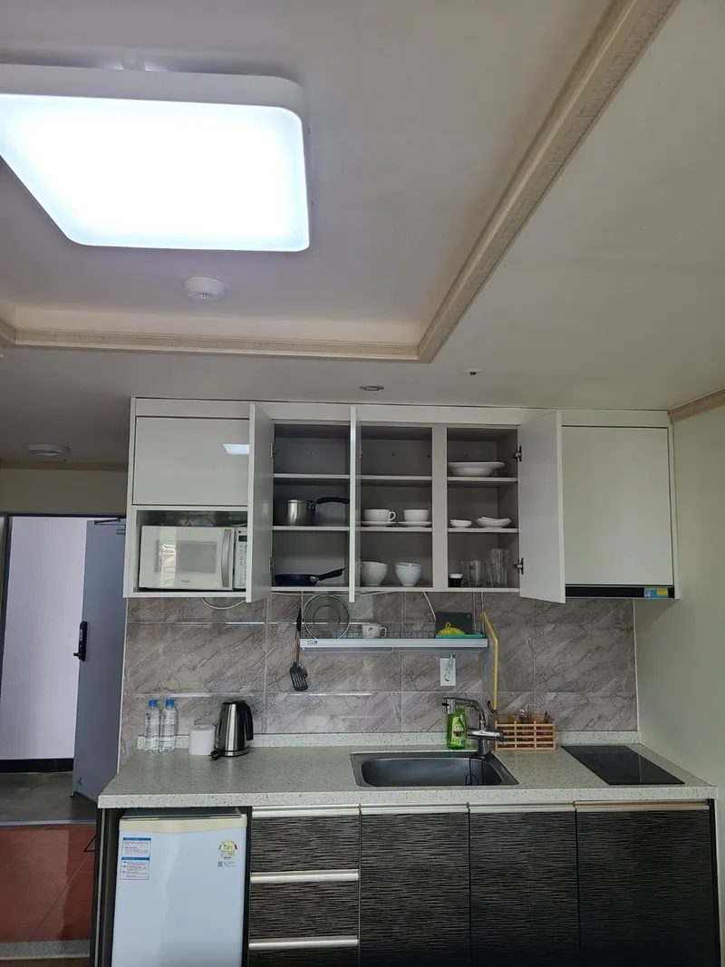 [Aewol, Jeju] (Kitchen Room) Pets Allowed 3