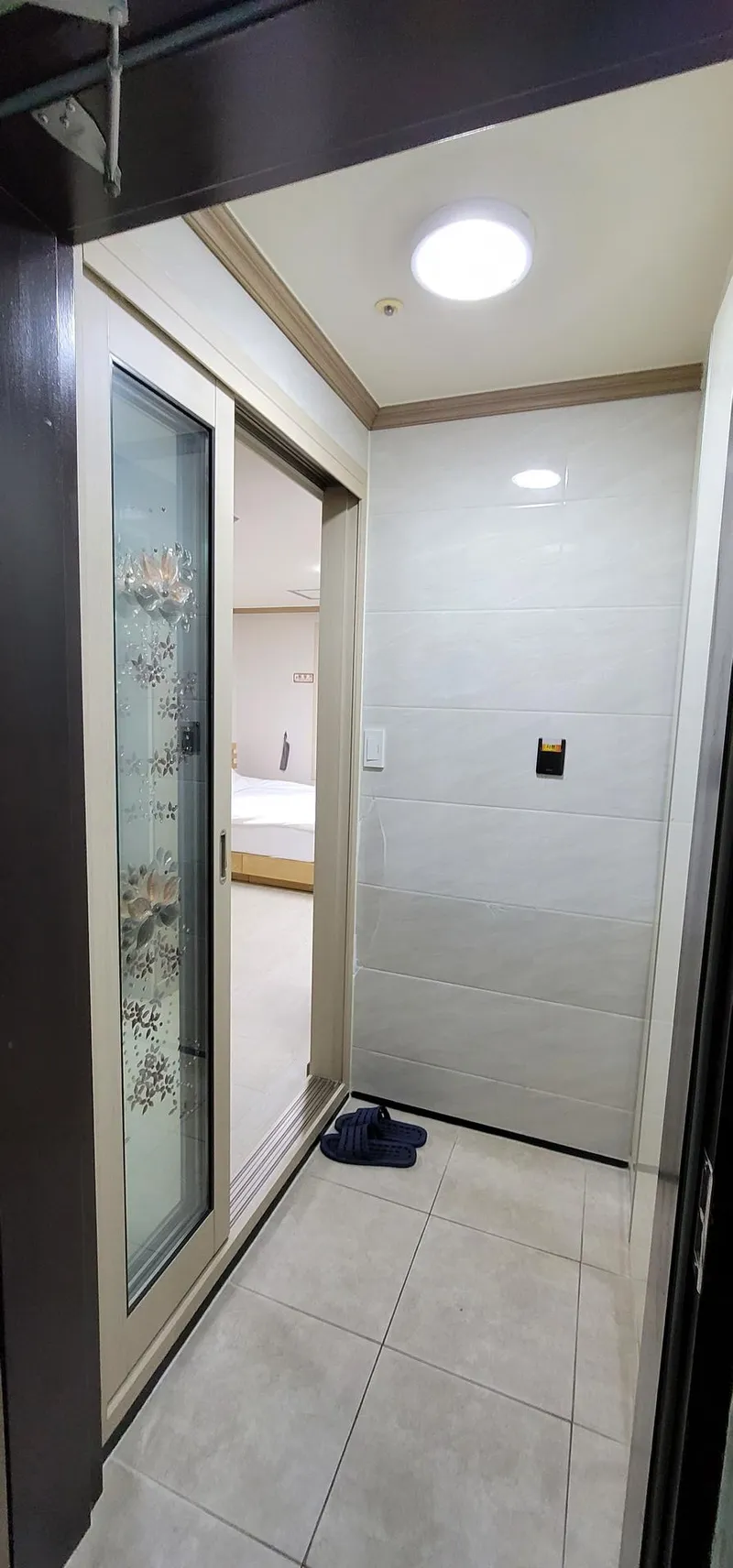 [Seogwi-dong, Seogwipo] Studio Hostel Room 602 #Walking distance to Seogwipo Olle Market 5