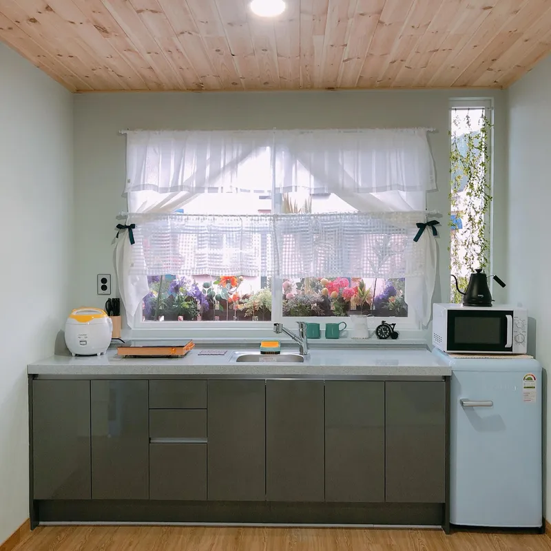 [Gujwa, Jeju] European-style accommodation, pet-friendly one-room duplex Blue Jeju #Large dogs allowed 14