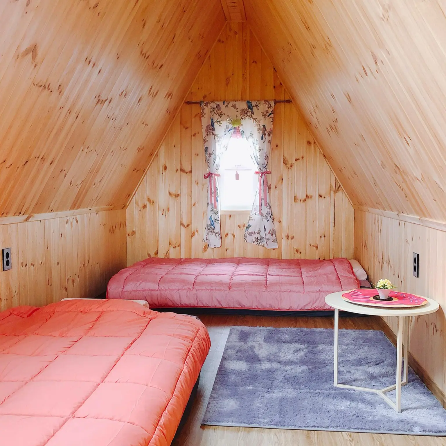 Jeju Gujwa European-style accommodation, pet-friendly one-room duplex house Pink Sky #Large dogs allowed - main image