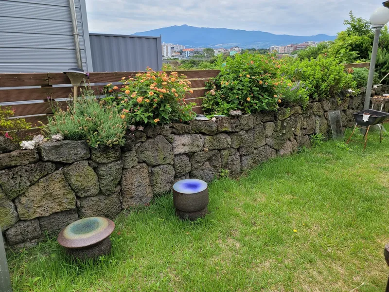 [Iho 1-dong, Jeju] One-room Hallasan View Stay 105 near Jeju Airport 19