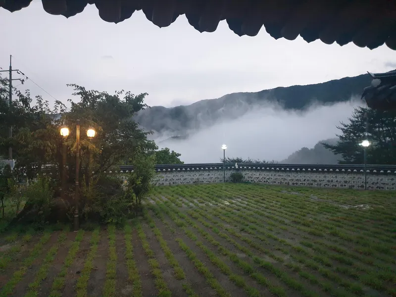 [Hamyang] Jirisan Byeoksoryeong_Two-room detached house with the charm of a Hanok in the countryside #yard 3