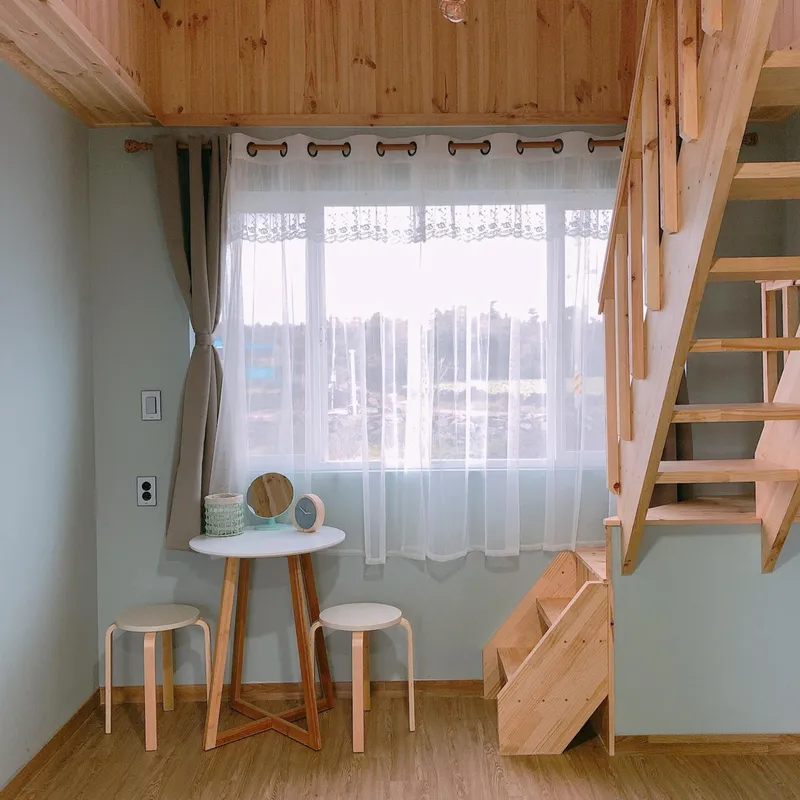 [Gujwa, Jeju] European-style accommodation, pet-friendly one-room duplex Blue Sea #Large dogs allowed 4