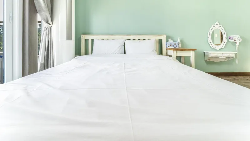 [Seongsan, Seogwipo] Side Ocean View One Room Stay with Grass Garden #Honey 4