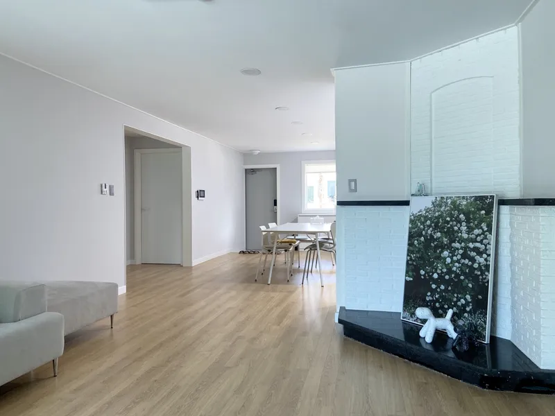 [Daepo-dong, Seogwipo][Seogwipo Jungmun] Modern and clean white full-option villa with palm tree sensibility #Family Jeju life 9
