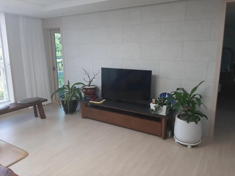 [전남 구례] 호텔급 편의 시설 구례읍 전체가 내려다보이는 34평 아파트 54