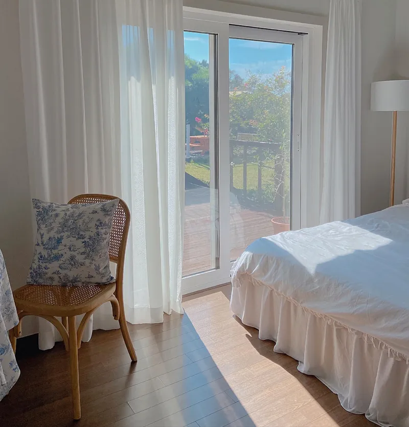 [Hangyeong, Jeju] A well-lit, emotional, and independent house near Panpo Port that also shares a hanok annex 20