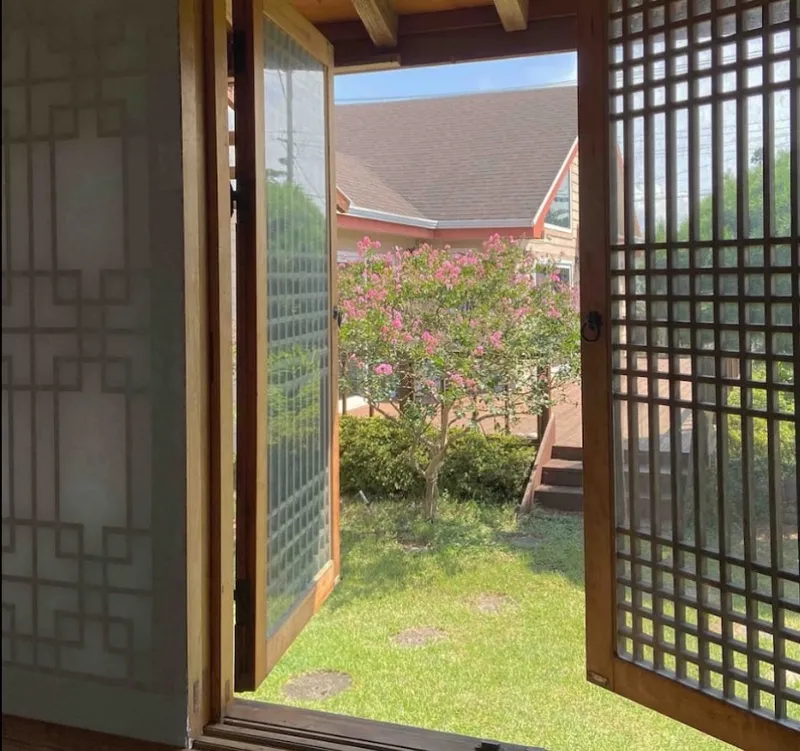 [Hangyeong, Jeju] A well-lit, emotional, and independent house near Panpo Port that also shares a hanok annex 16
