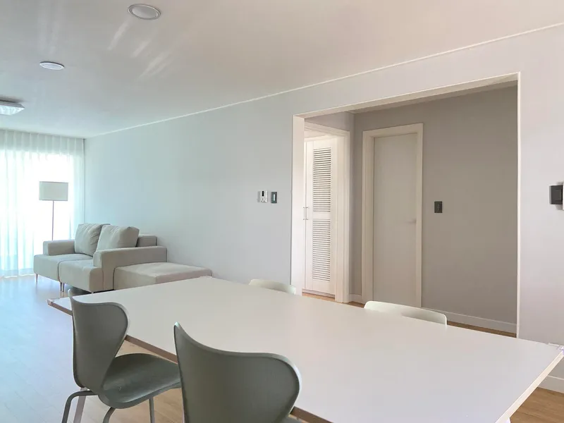 [Daepo-dong, Seogwipo][Seogwipo Jungmun] Modern and clean white full-option villa with palm tree sensibility #Family Jeju life 7
