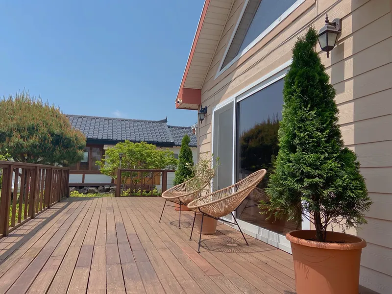 [Hangyeong, Jeju] A well-lit, emotional, and independent house near Panpo Port that also shares a hanok annex 39