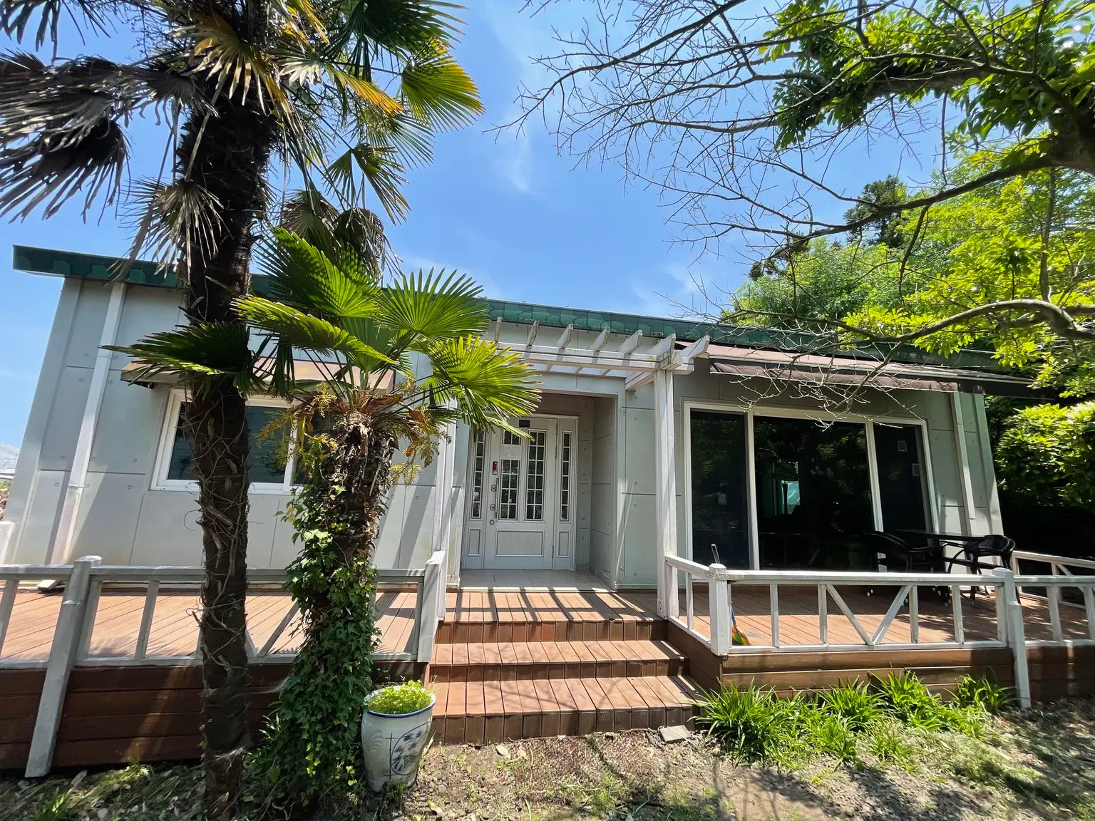 Jeju Jochon Dog-friendly detached house with a large yard - main image