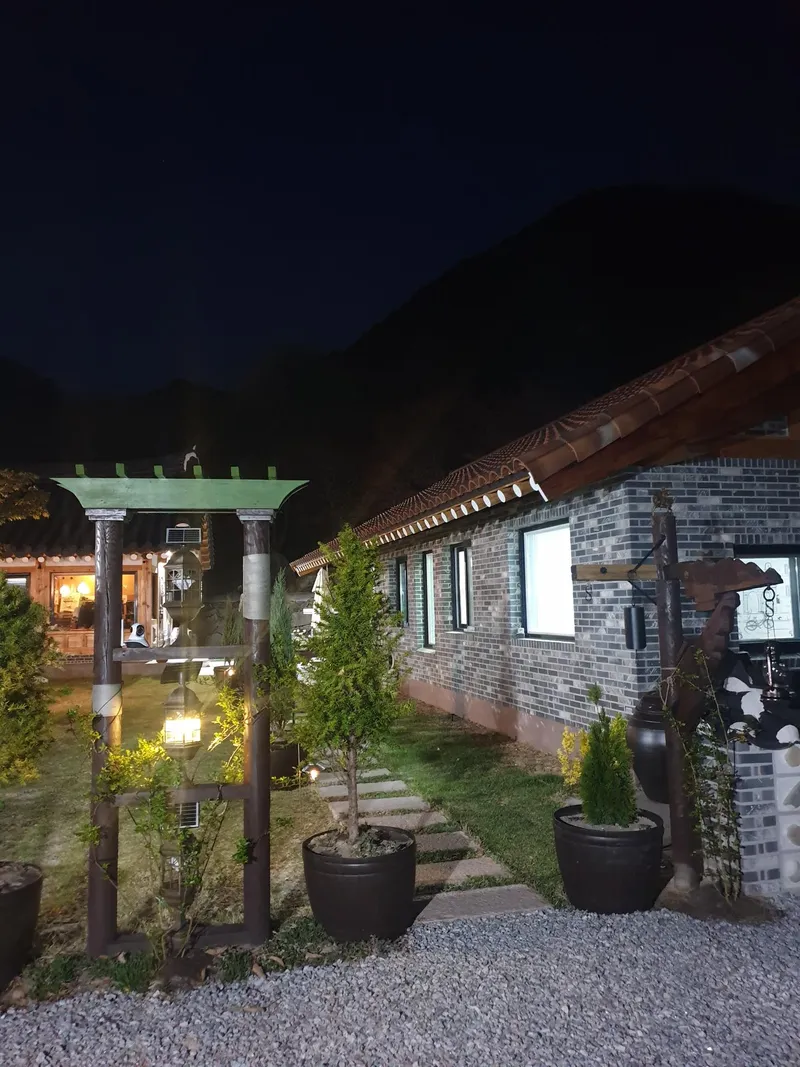 [Hamyang] Jirisan Byeoksoryeong_Two-room detached house with the charm of a Hanok in the countryside #yard 32