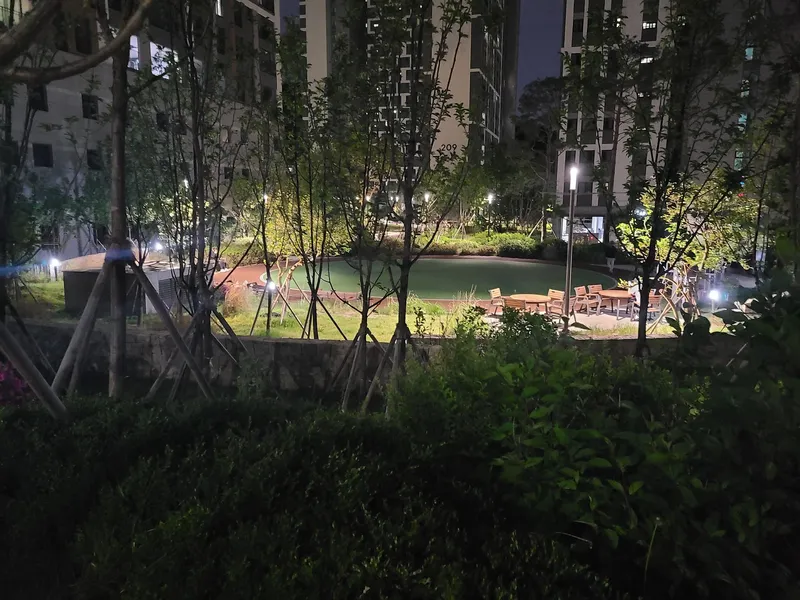 [Buk-gu, Busan] 18th floor view, forest area, 35 pyeong apartment, 4 rooms # Station area # 29