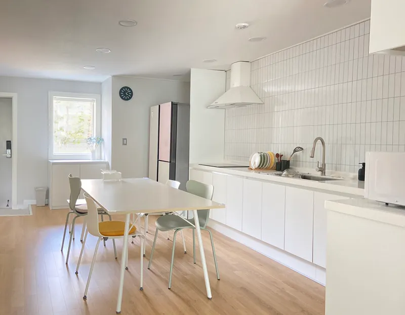 [Daepo-dong, Seogwipo][Seogwipo Jungmun] Modern and clean white full-option villa with palm tree sensibility #Family Jeju life 6