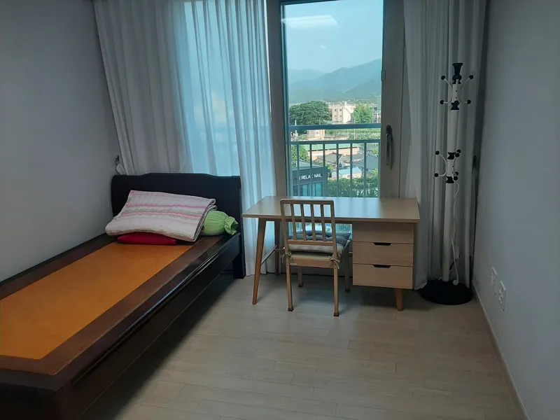 [전남 구례] 호텔급 편의 시설 구례읍 전체가 내려다보이는 34평 아파트 56