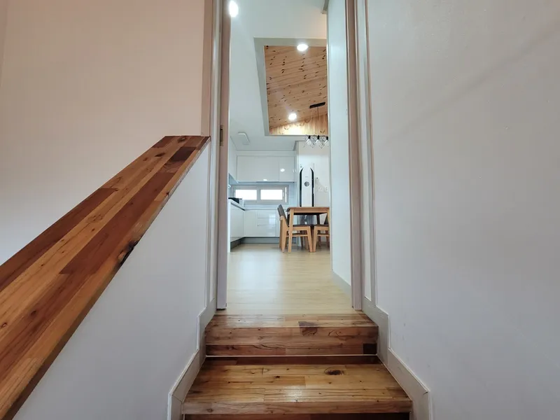 [Gujwa, Jeju] A detached house with a large stone wall and yard (Rosemary) 37