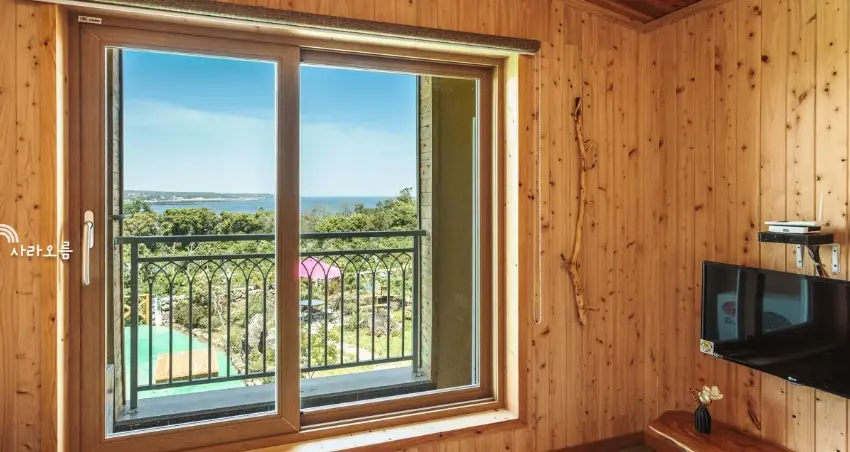 Seogwipo Namwon Ocean View Separate One Room Cypress Saraoreum B - main image