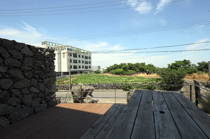 [Jocheon, Jeju] Clean remodeled house_ 1F-Terrace Room B 11