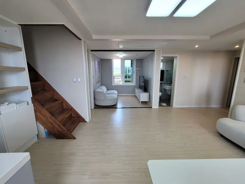 [Iho 1-dong, Jeju] Ocean view newly built premium two-room duplex villa 10 minutes by car from Jeju Airport 24
