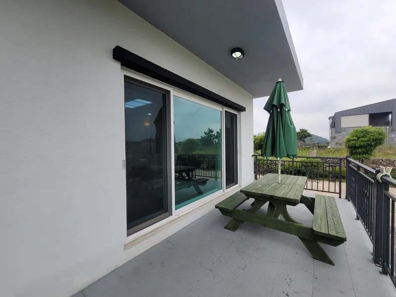 [Gujwa, Jeju] A detached house with a large stone wall and yard (Rosemary) 20