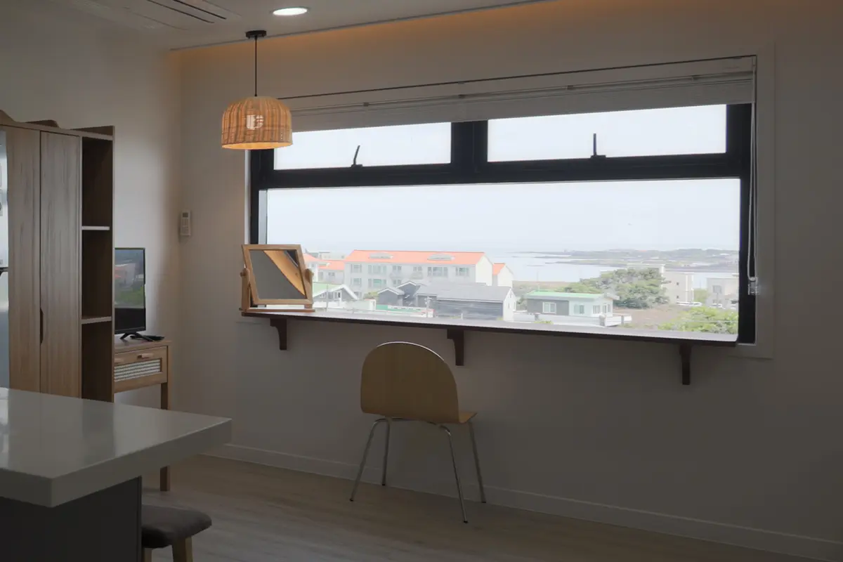 济州朝村 新村里海景美式装修住宅_3楼复式A户型 - main image