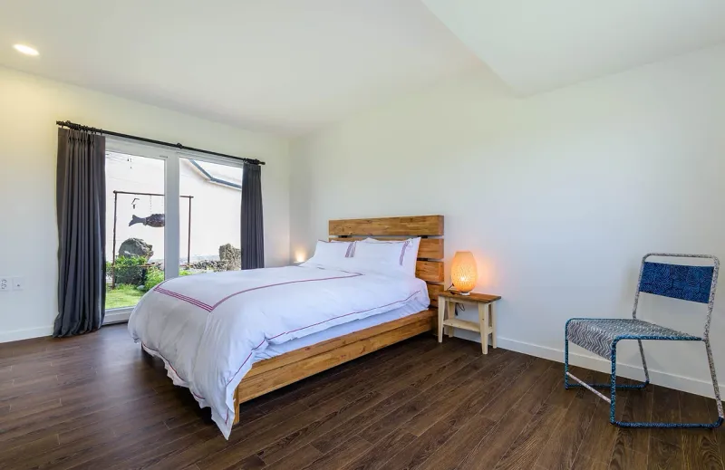 [Jocheon, Jeju][Jeju Hamdeok] Ocean view detached one-room duplex with private swimming pool, 2 buildings 16