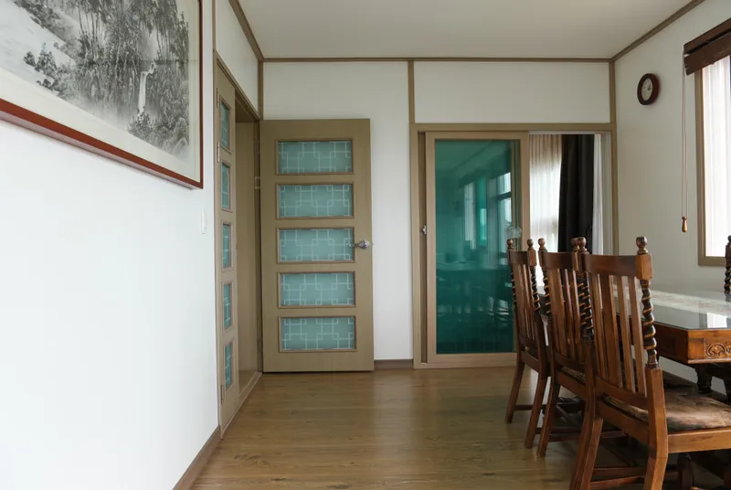 [Namwon, Seogwipo] Oville House Ocean View Two-room 2nd floor group, family unit housing #public and private 3