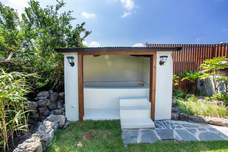 [Jocheon, Jeju] Neat, newly built detached two-room house with a yard_Lower unit #JejuStoneWall 48