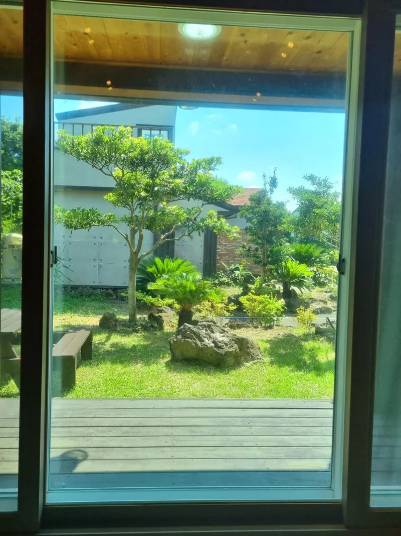 [Gujwa, Jeju] A two-room independent house with a fragrant emotional stay in Bijarim #private garden 17