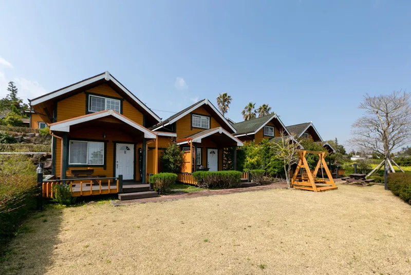 [Andeok, Seogwipo] Ocean View Cypress Wood Duplex Wooden Pension 18 Pyeong B #Utilities Included 8