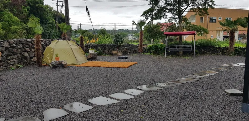 [Seongsan, Seogwipo] Two-room detached house with a large yard full of palm trees #BBQ 51