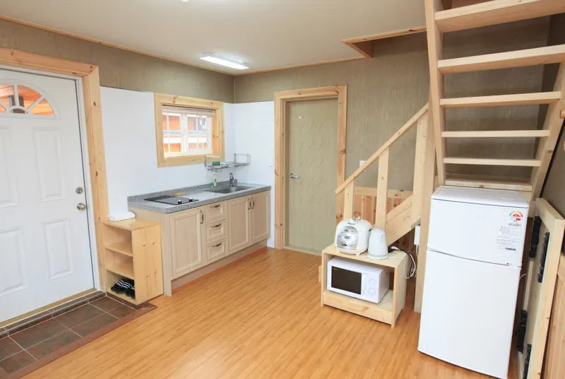 [Andeok, Seogwipo] Ocean View Cypress Wood Duplex Wooden Pension 18 Pyeong B #Utilities Included 3